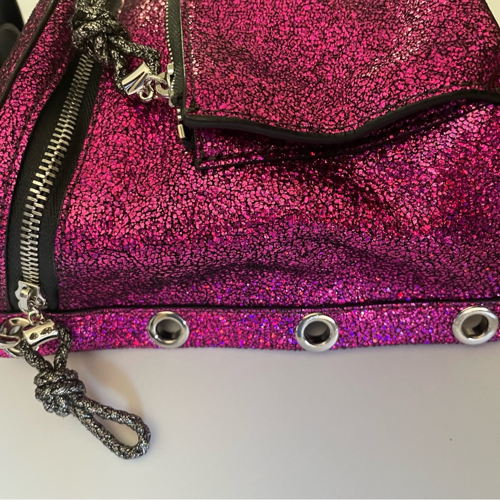 *****SOLD******FURLA RARE METALLIC GLITTER HOT PINK/FUSCHIA SMALL CROSSBODY - Picture 2 of 9
